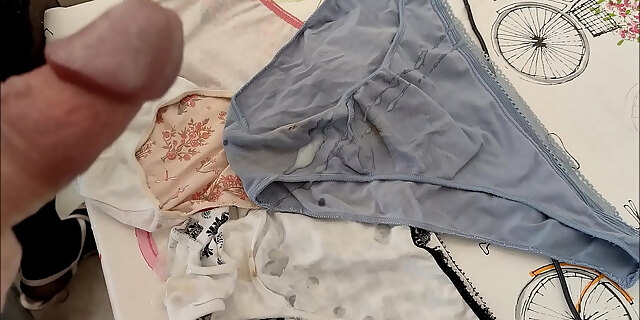 bra,cum,cumshot,masturbation,panties,wife
